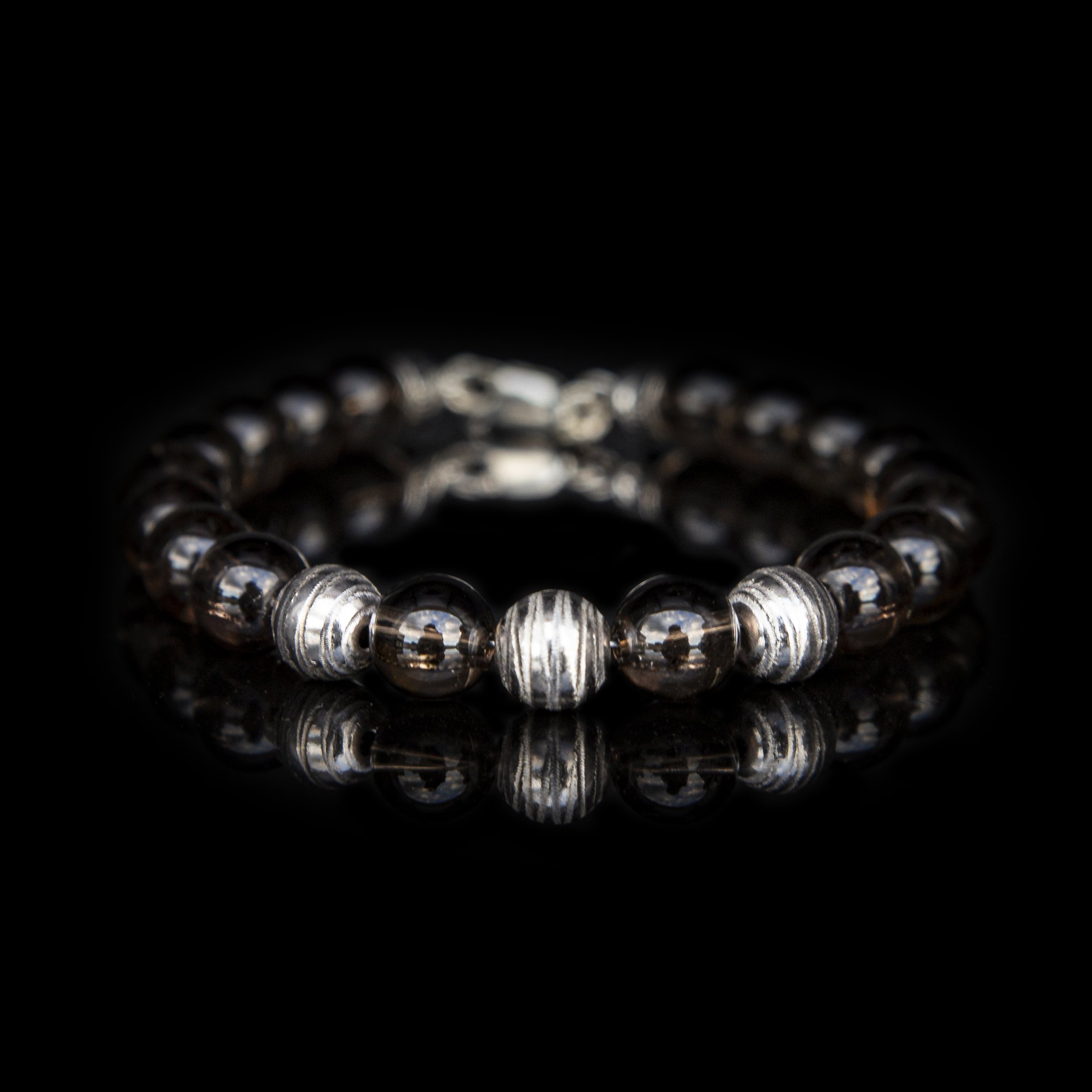 Bracciale Quarzo Fumé 8 mm – Gioiello Artigianale in Argento 925