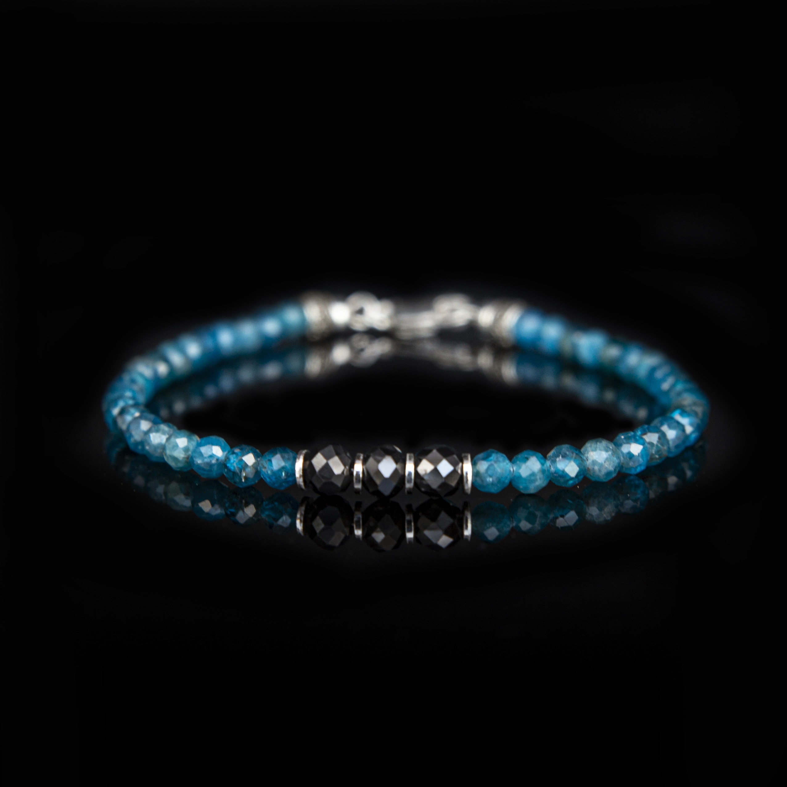 Bracciale Diamante Nero & Apatite 25 ct 4–5 mm in Argento Sterling 925 – Eleganza Misteriosa Grace