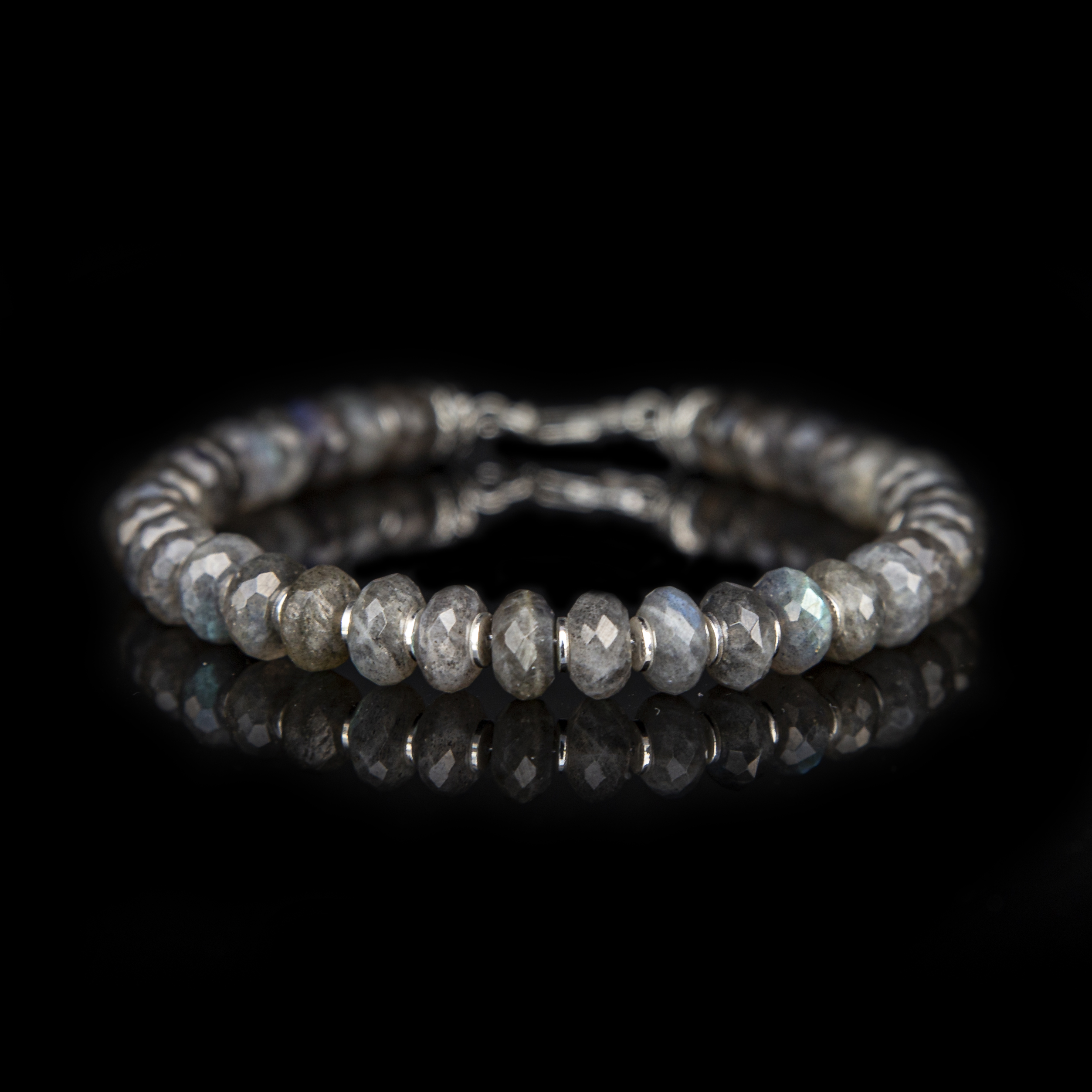 Bracciale Labradorite Nera 8 mm – Grace Gioielli