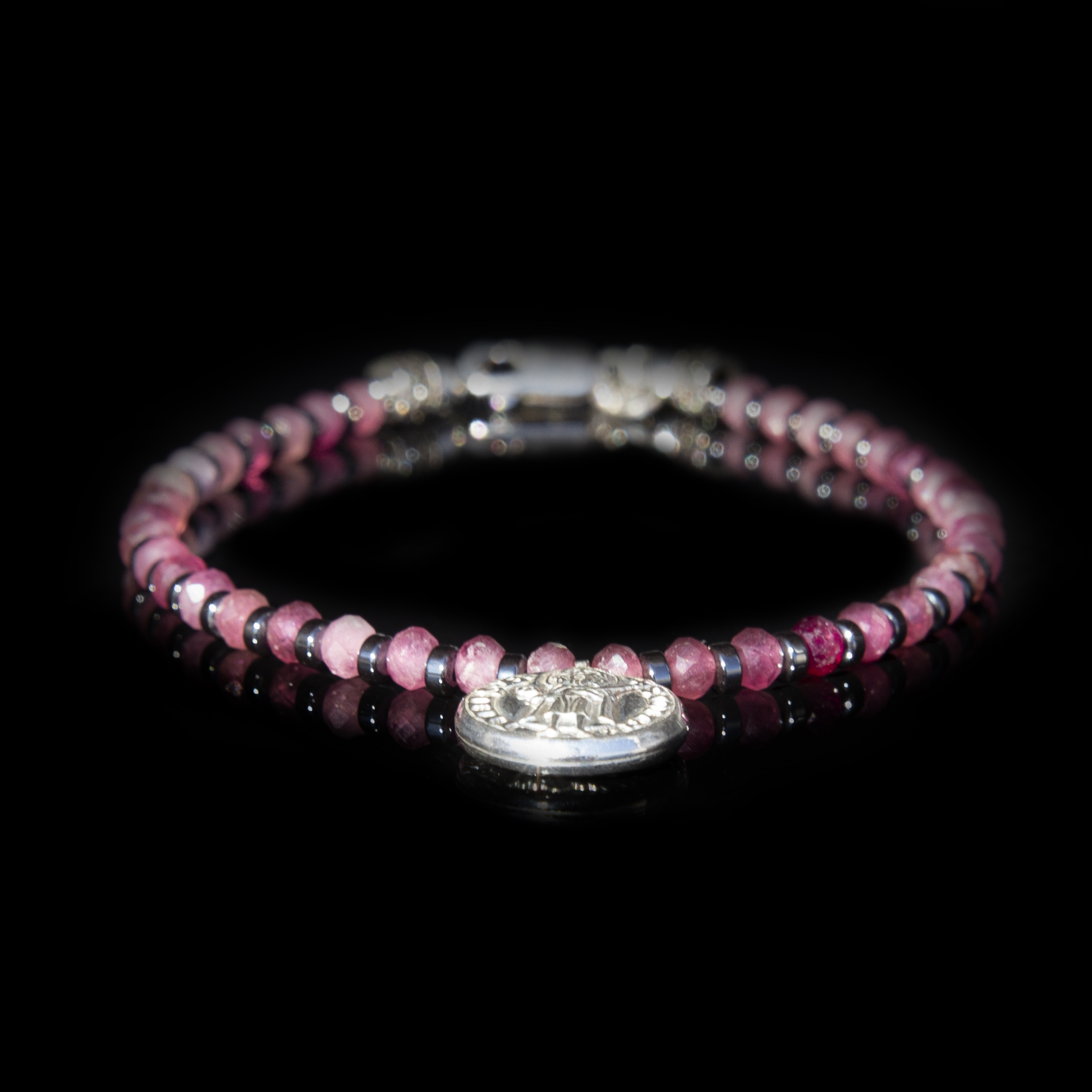 Bracciale Tormalina Rosa 4 mm con Medaglia Fiorino in Argento Sterling 925 – Grace Handmade Luxury