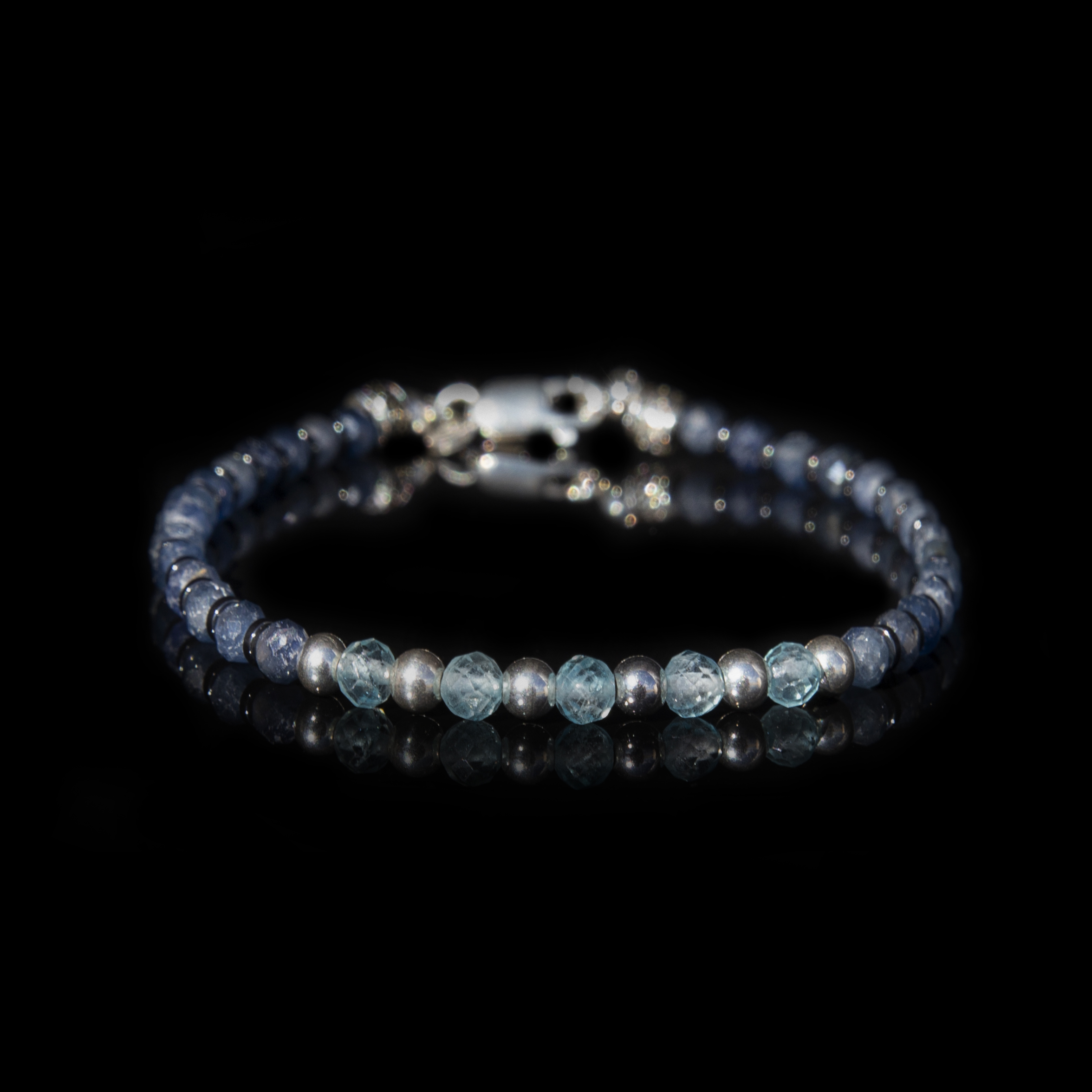 Bracciale Zaffiro Blu e Topazio Svizzero (4 mm) – Gioiello Artigianale in Argento 925, Fatto a Mano in Italia