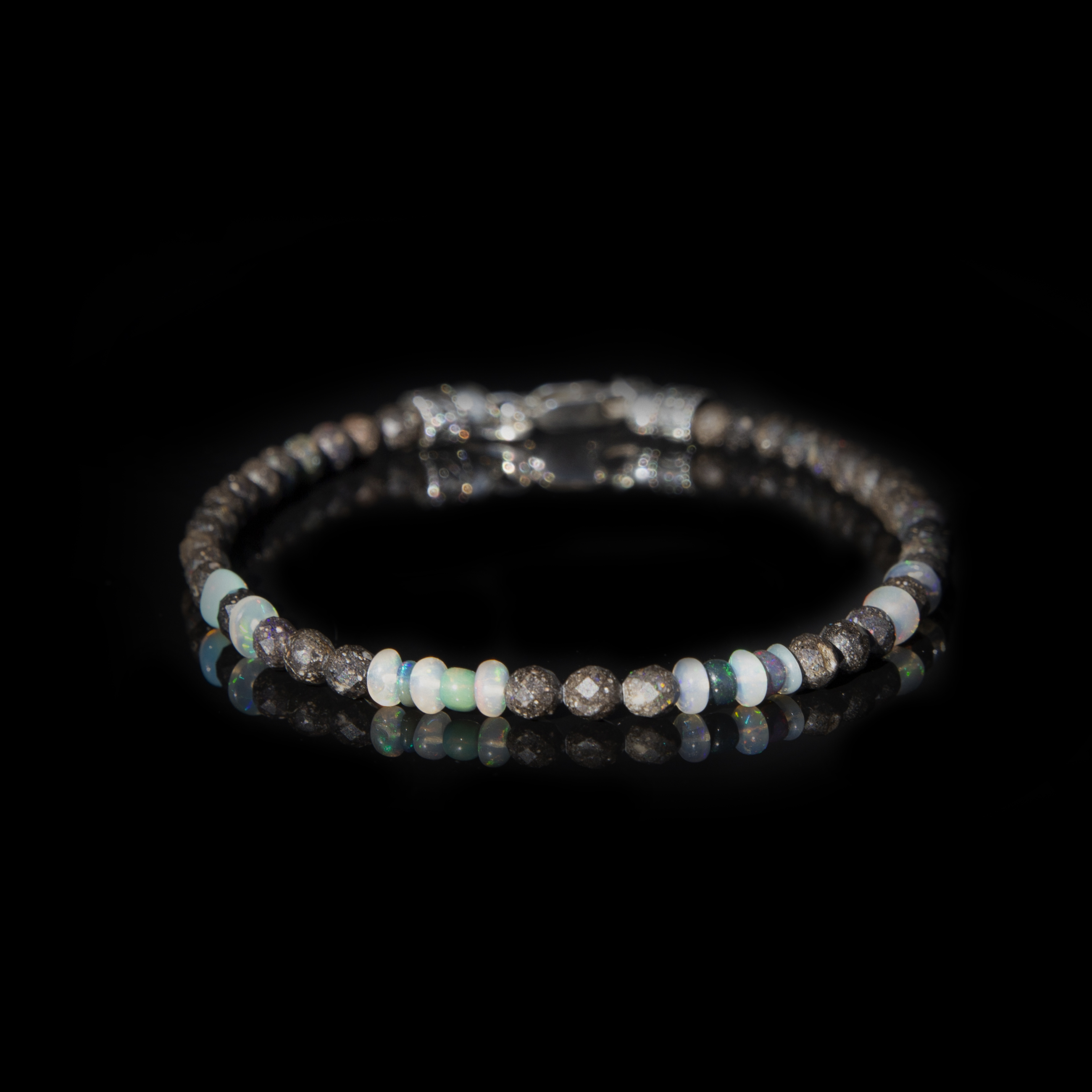 Bracciale Opale Etiope, Nero e Nero Etiope 4 mm – Gioiello artigianale in Argento 925 fatto a mano in Italia