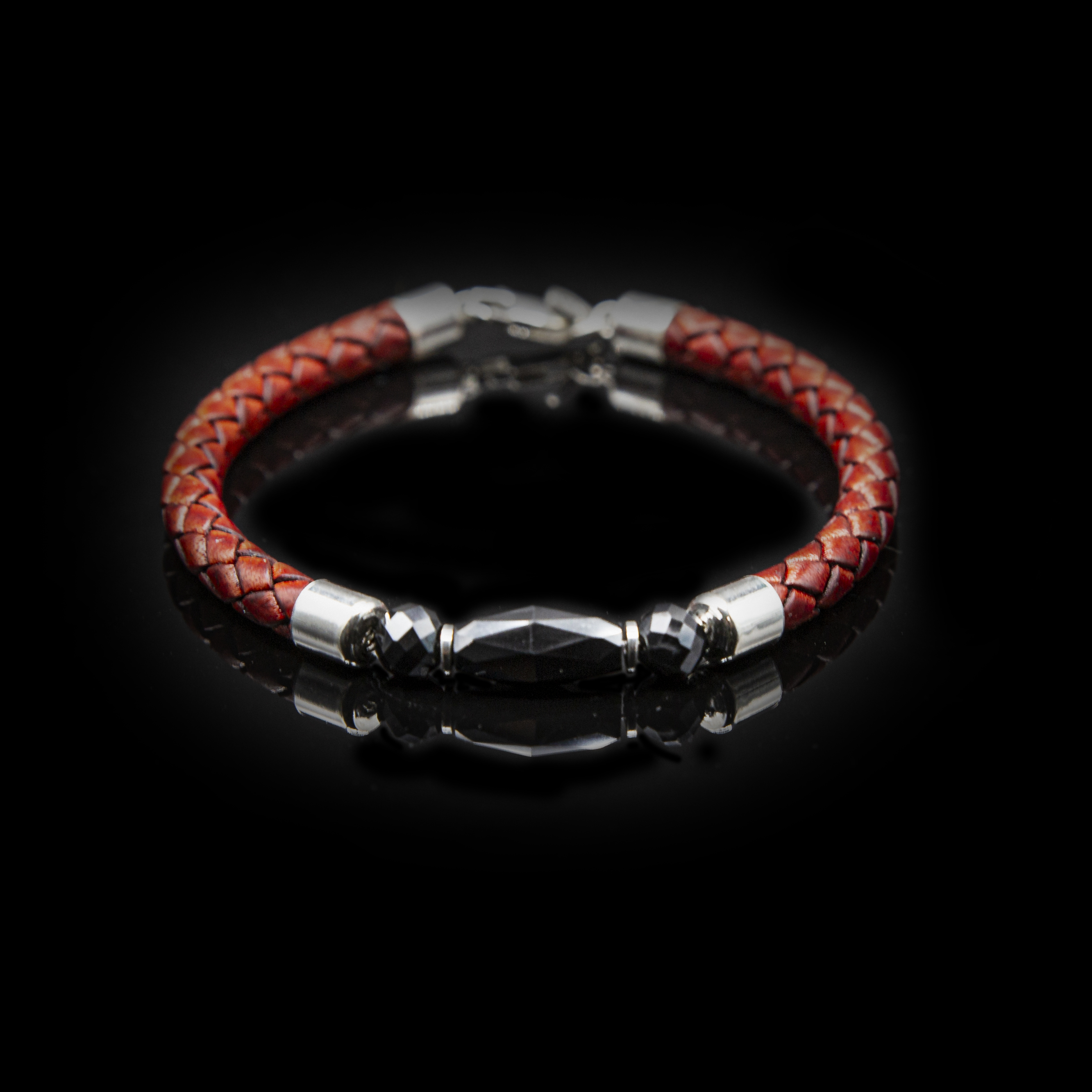 Bracciale in Pelle Rosso Antico con Diamante Nero 6,40 Carati | GraceJewels